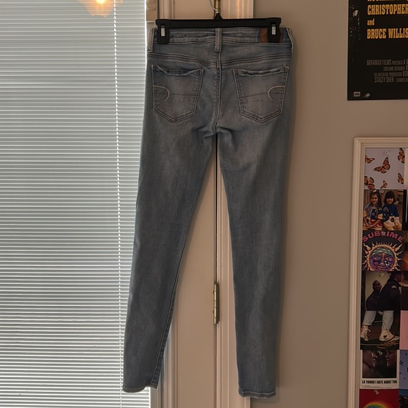 American Eagle Women’s Super Super Stretch Jeans - Picture 2 of 2